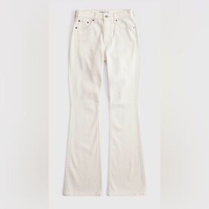 NWT Abercrombie Curve Love High Rise Bootcut Jeans / 38 SHORT